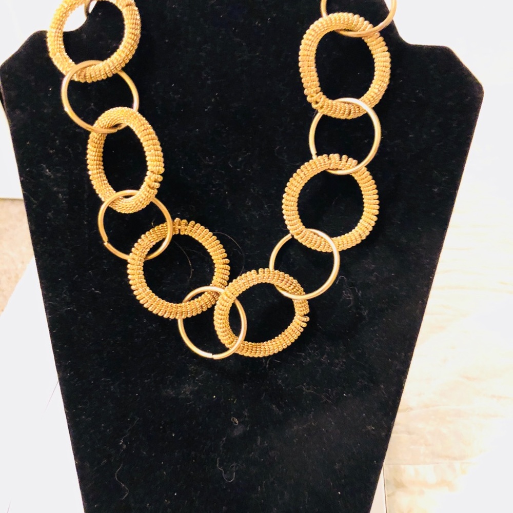 Vintage Chunky Gold Linked Choker Necklace